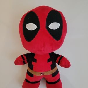 Universal Studios Marvel Avengers Deadpool Cutie Plush